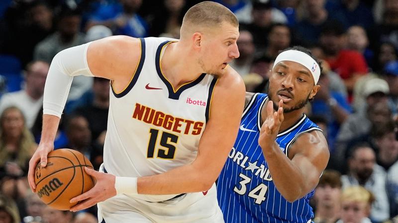 阿夫迪亚成50年来开拓者首位3场砍90+30+30球员