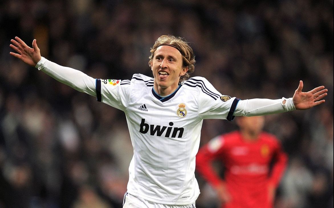 NBA快船主场险胜国王